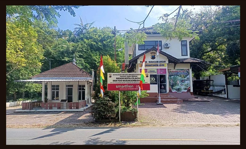 POLSEK NUSAKAMBANGAN